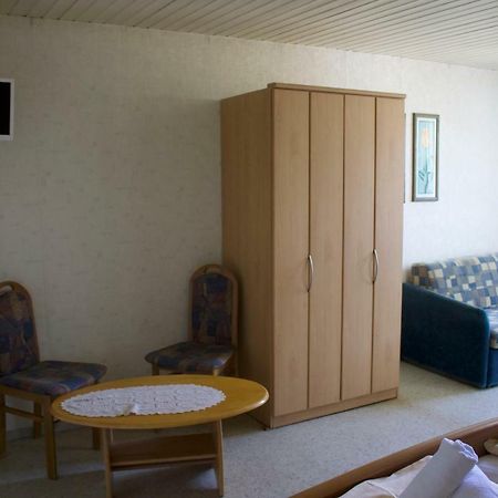 Pension Goldene Mitte Groß-Zimmern Dış mekan fotoğraf