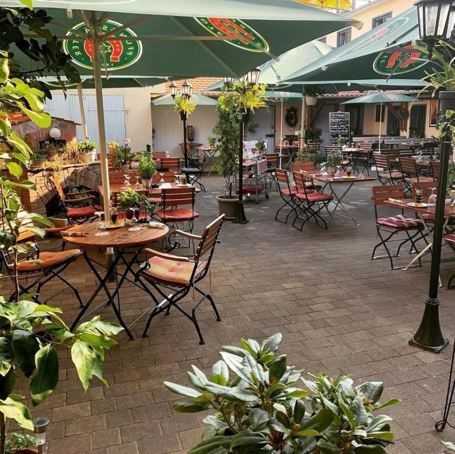 Pension Goldene Mitte Groß-Zimmern Dış mekan fotoğraf