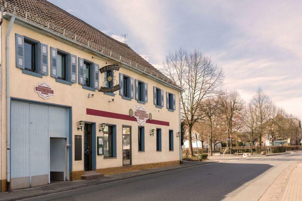 Pension Goldene Mitte Groß-Zimmern Dış mekan fotoğraf